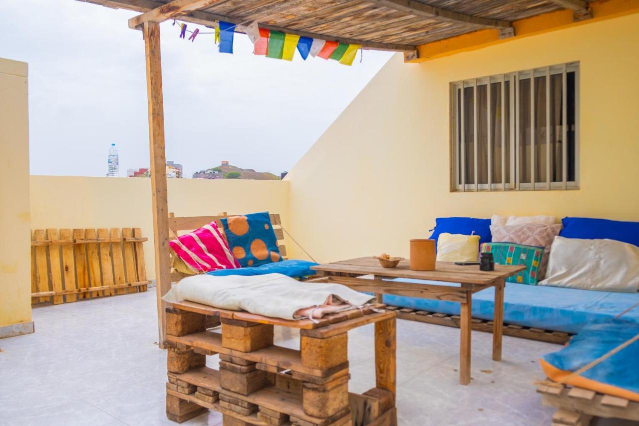 Simabo'S Backpackers' Hostel Mindelo Exterior foto